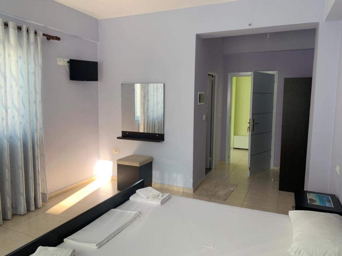 Villa Sopebra Sarandë Exterior foto