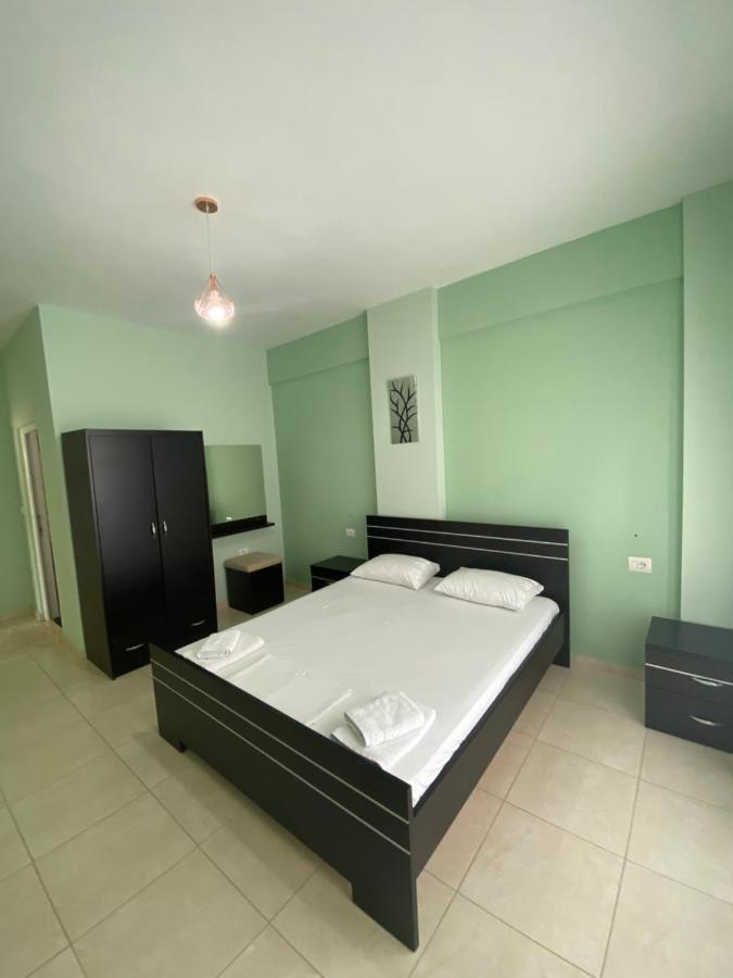 Villa Sopebra Sarandë Exterior foto